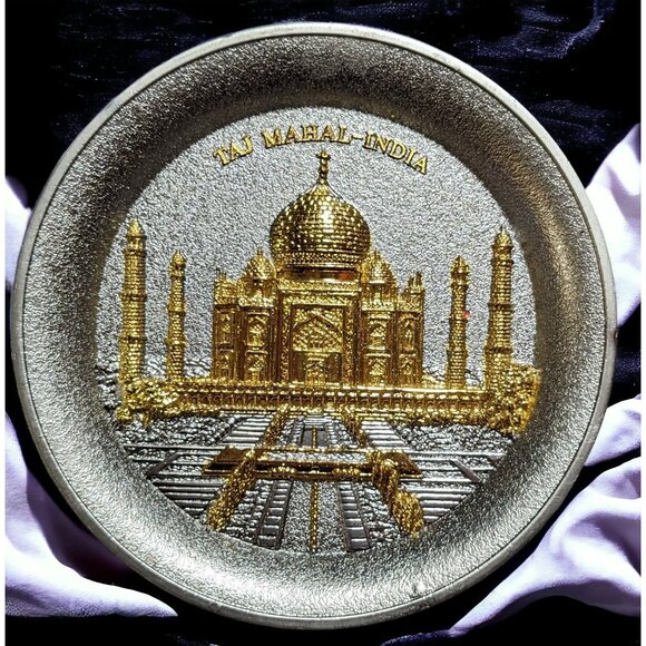 Taj Mahal India Mini Souvenir Plate - Picture 1 of 4